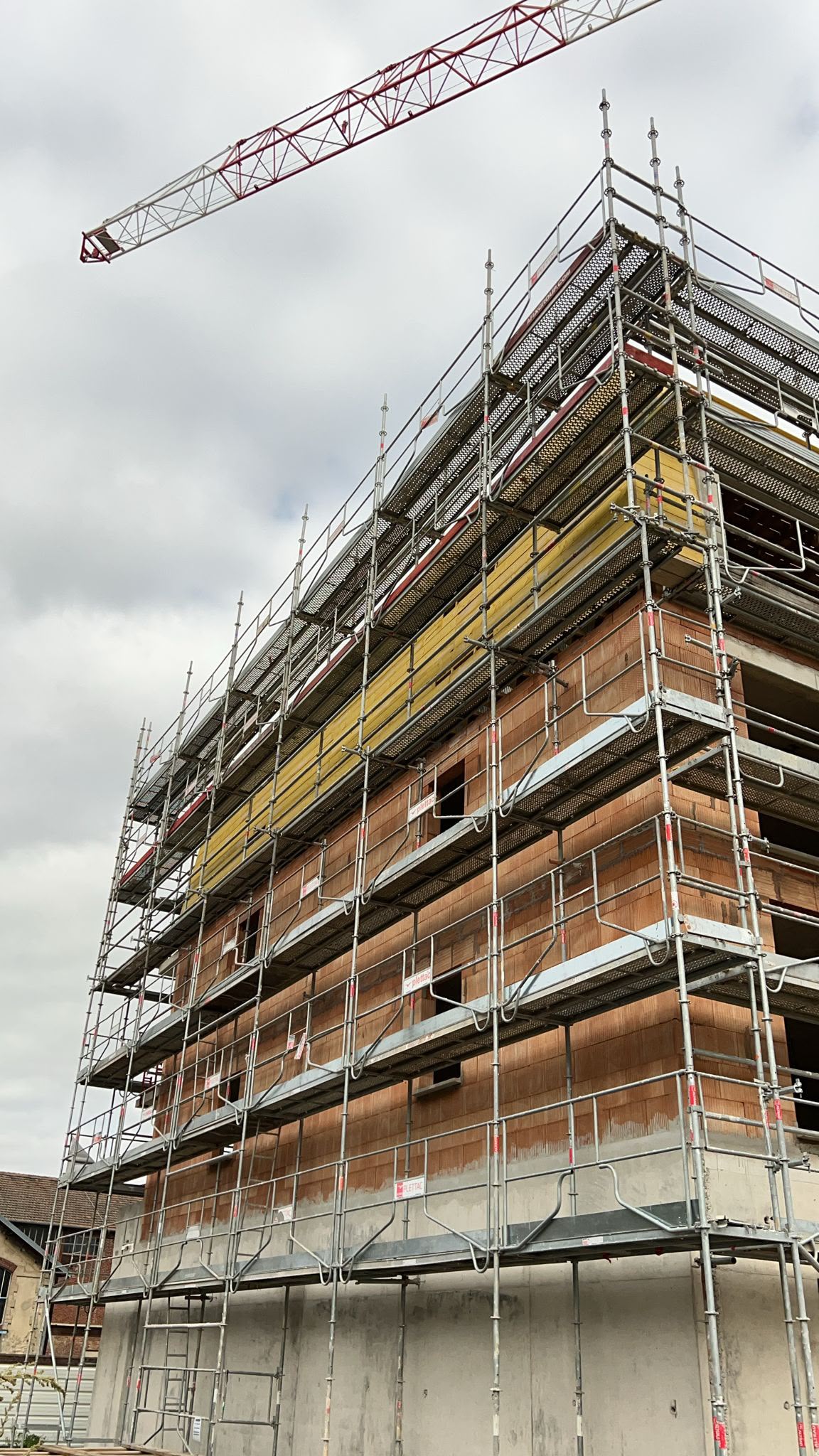 Construction neuve : l'échafaudage qui monte avec vous